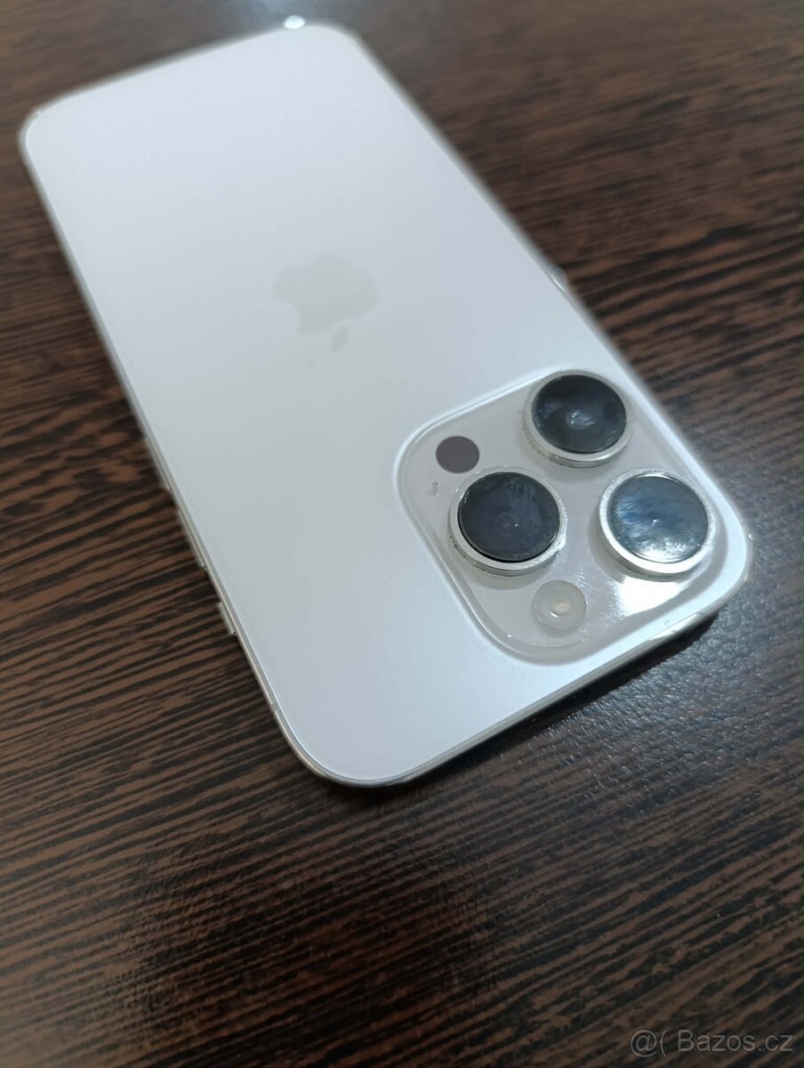 Apple iPhone 14 Pro 256 GB stříbrný - 8