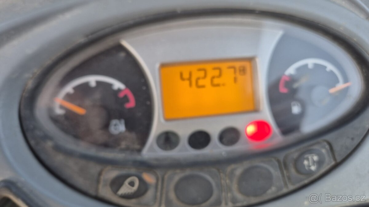 Prodám Bob Cat E17 - 8