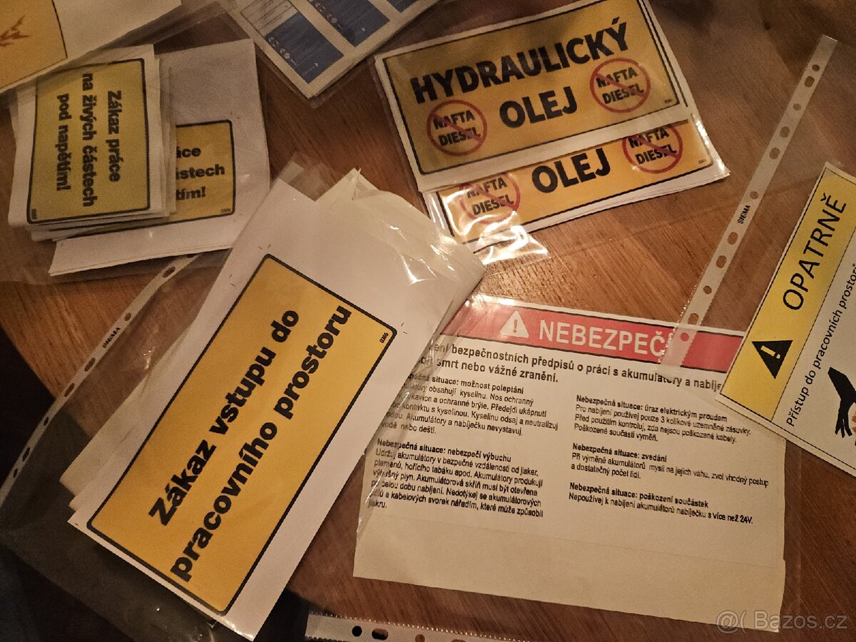 Bezpečnostní značení, volat - 8