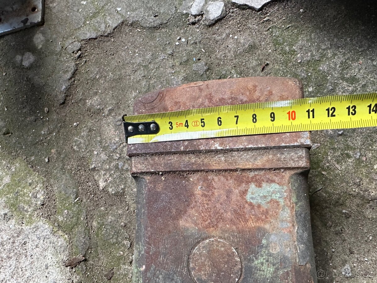 Vřeteno s univerzální - 8