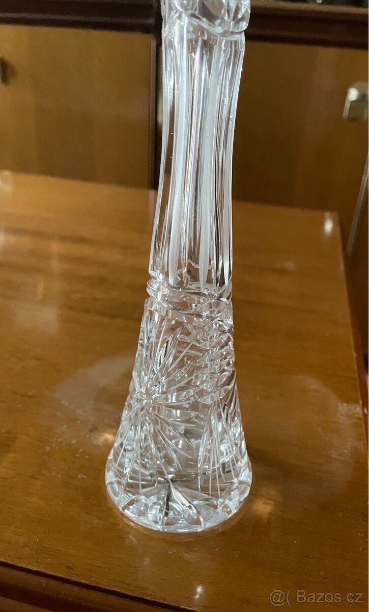 Broušená váza - 8