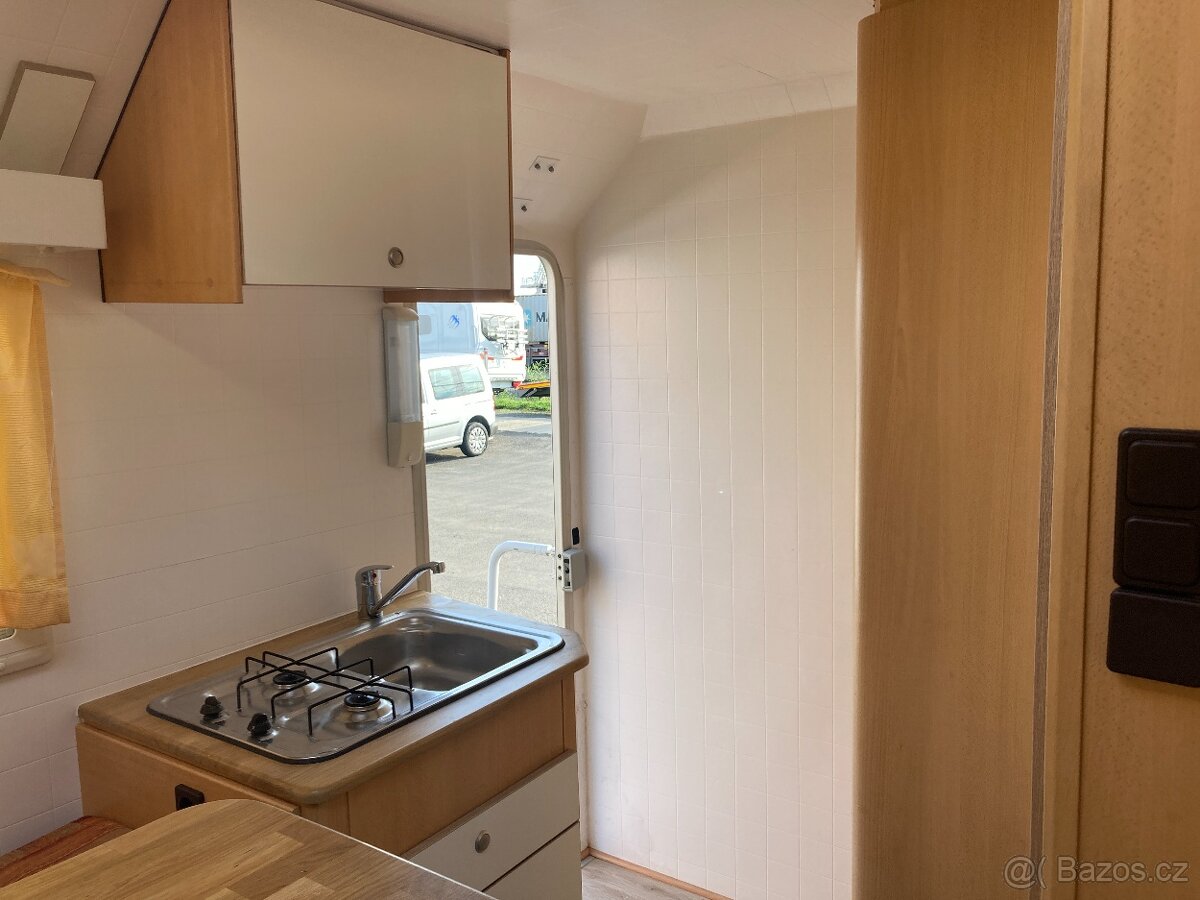 MERCEDES SPRINTER 4X4 2,2TD DOBLECAB. + nástavba - 8