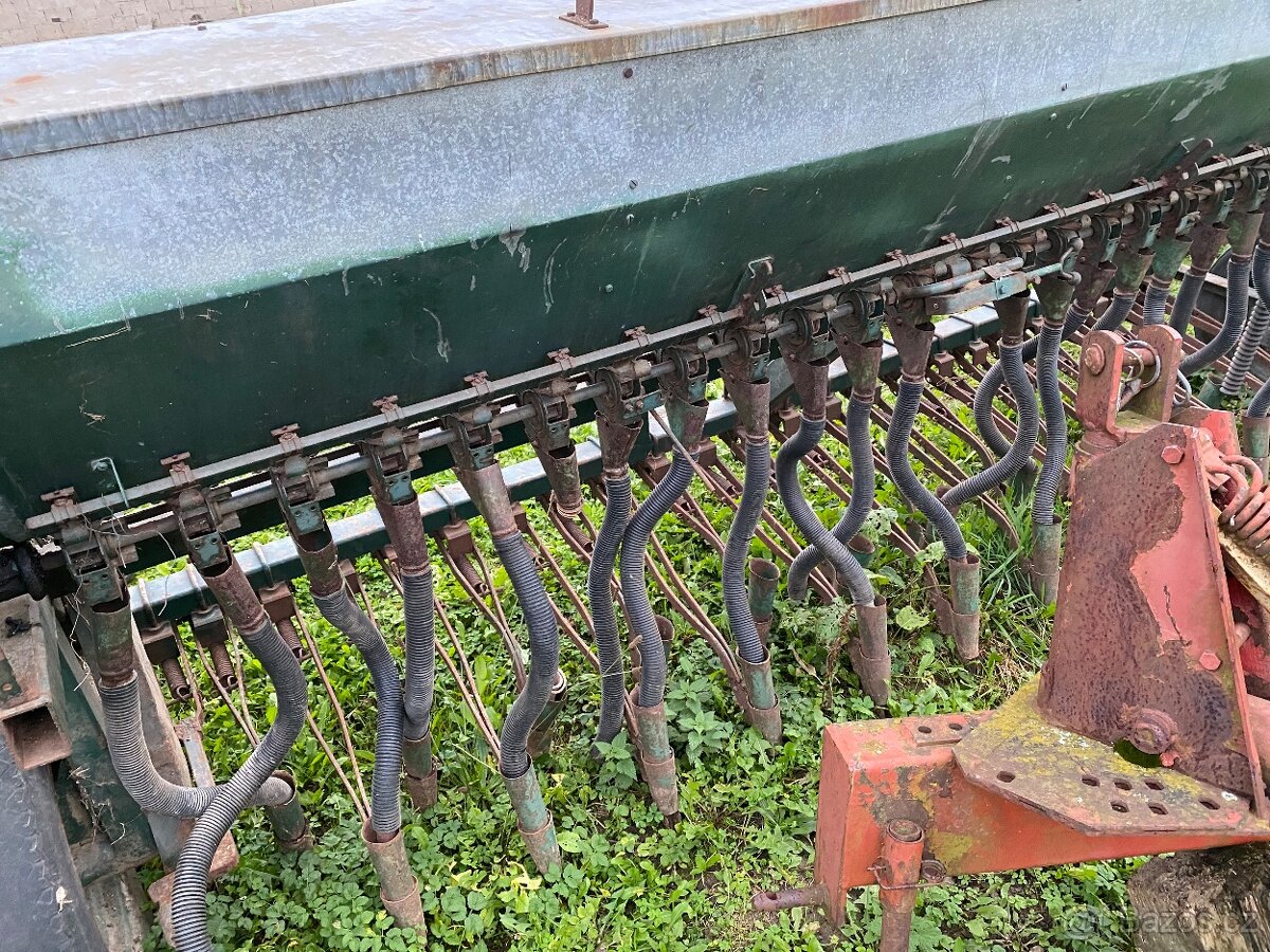 Secí stroj Roudnicky 3m - 8