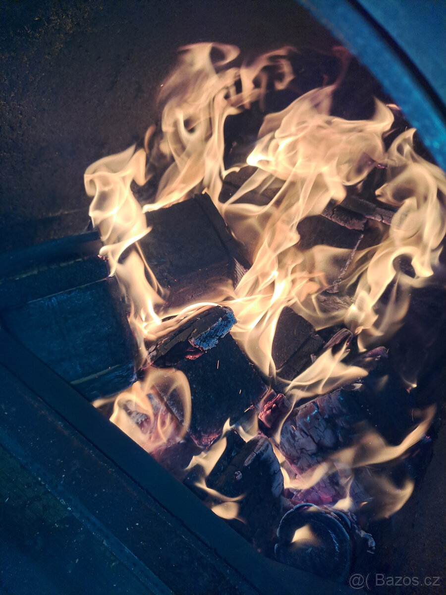 Dřevo,palety,vytápění,teplo,dřevěné brikety,zátop - 8