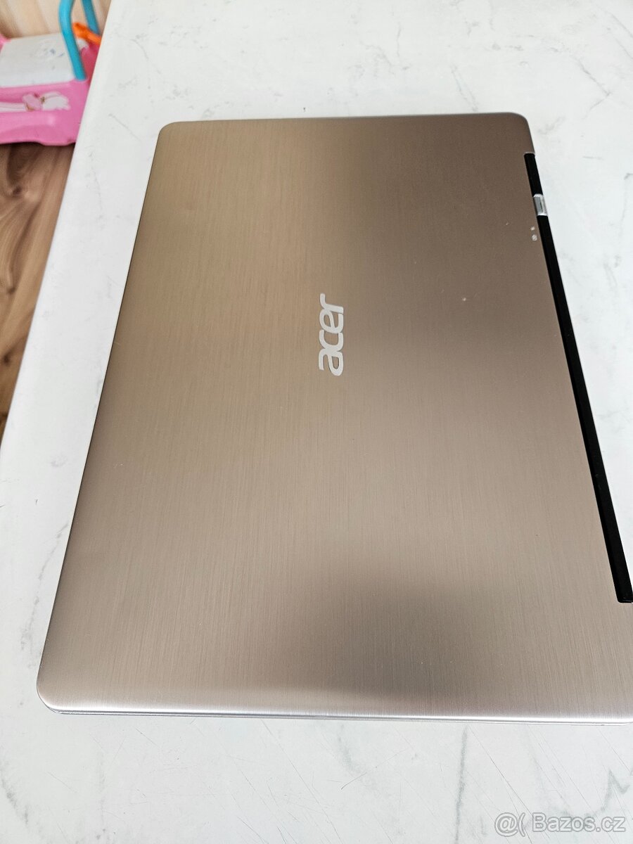 Acer Aspire S3 i5 Kovový SSD - 8