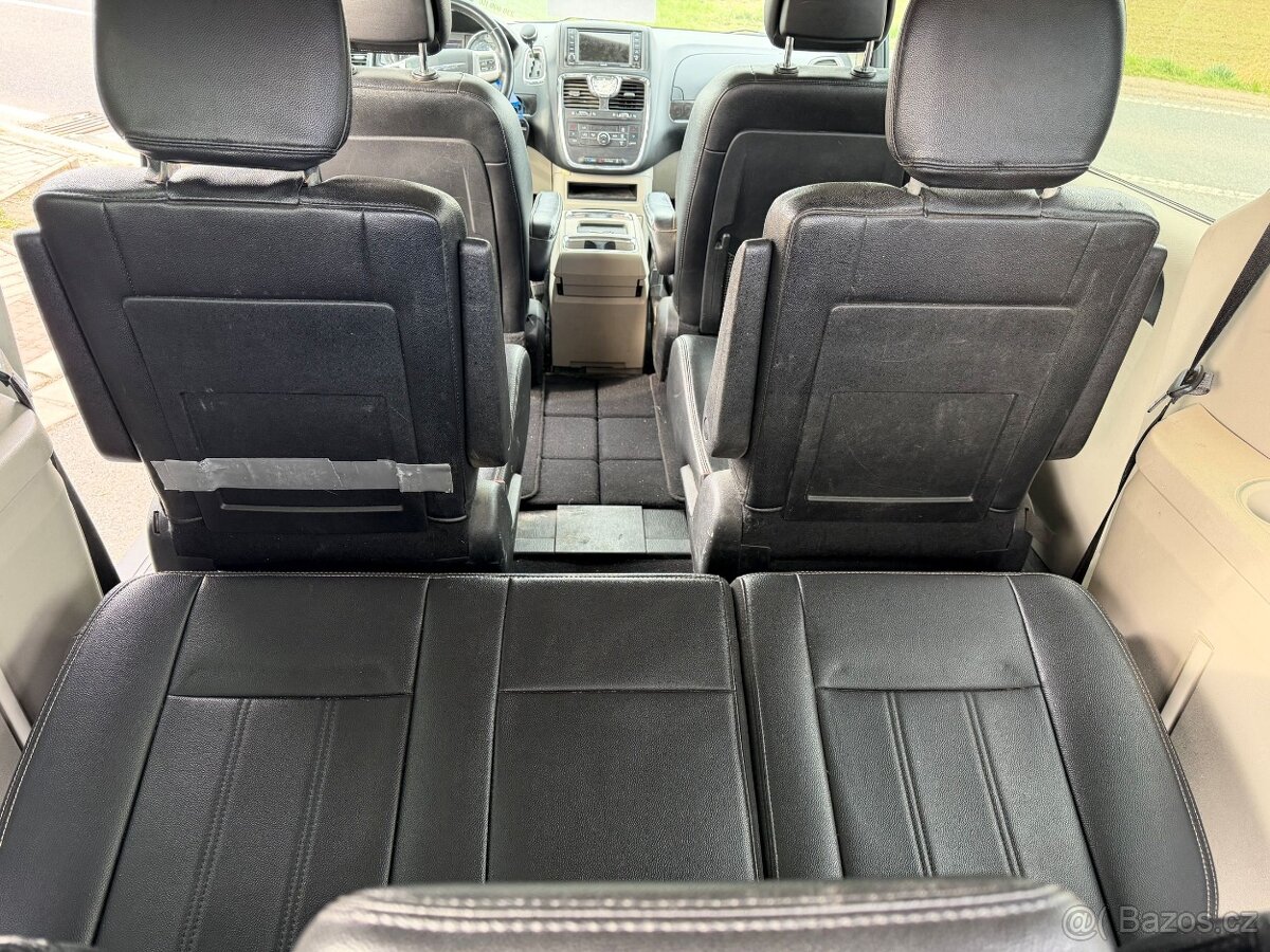 Chrysler Town Country 3.6 LPG RT DVD Kůže 2014 - 8