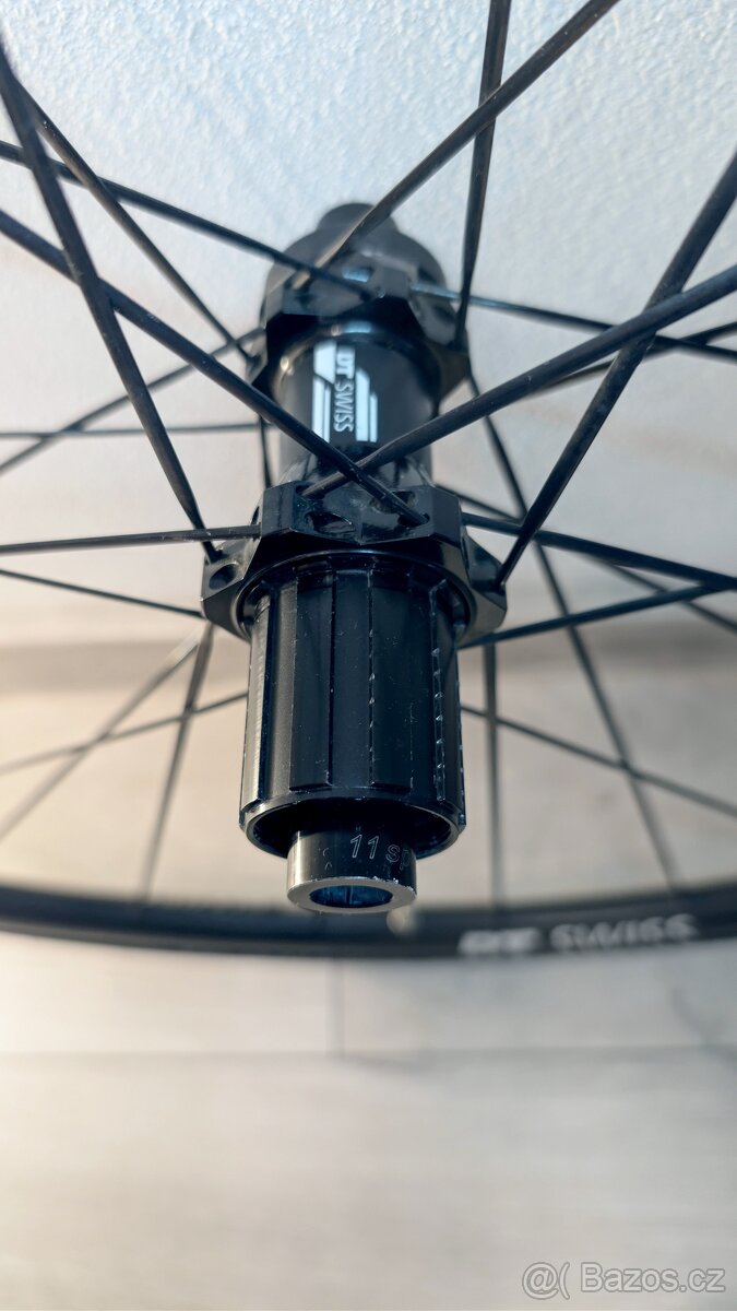 Prodám set DT Swiss R24 db Spline 100% stav dle foto - 8