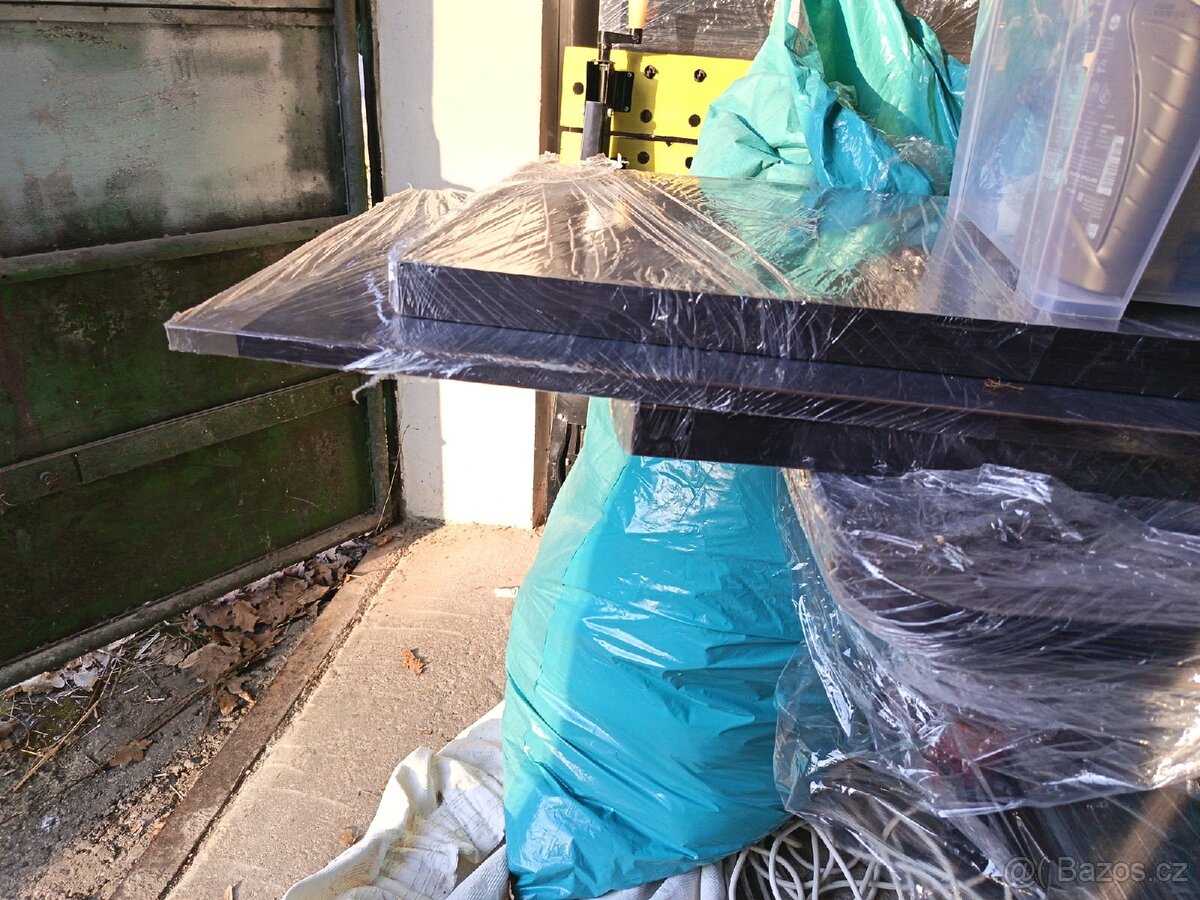 Kancelářský stůl - 8