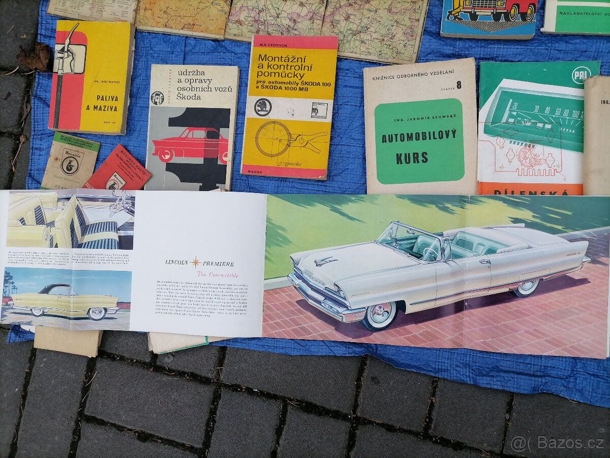 Knihy o autech 124kusů - 8