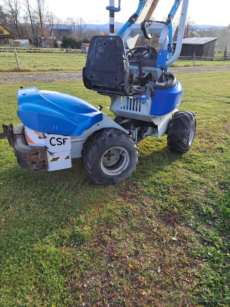 Multione SL 30 D nakladač kolový , 4x4, teleskop (avant) - 8