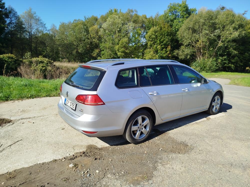 VW Golf 7 combi 1.6 TDI 77 kW 12/2013 - 8