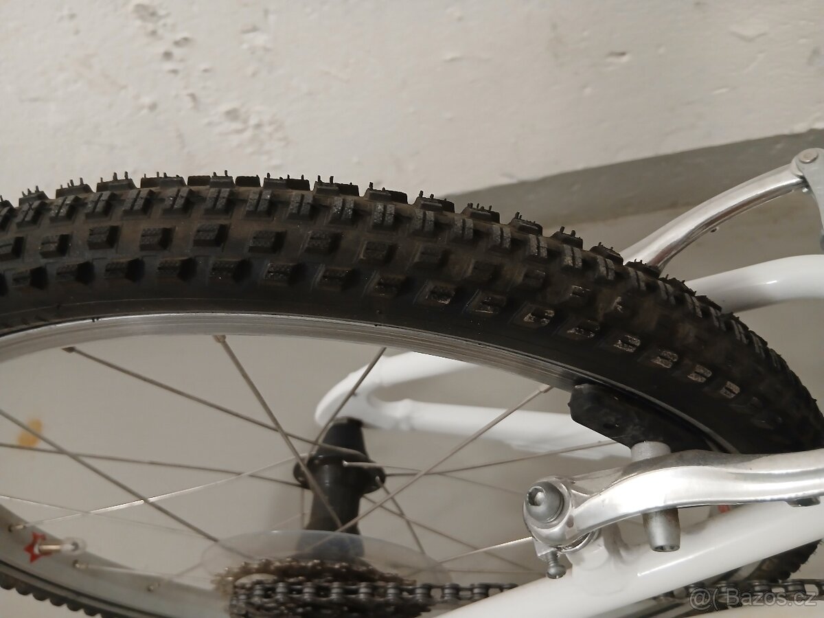 Woom 4 jak nové - 8