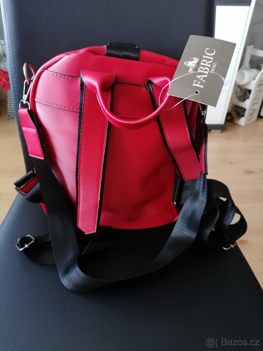 Červený batůžek /kabelka - 8