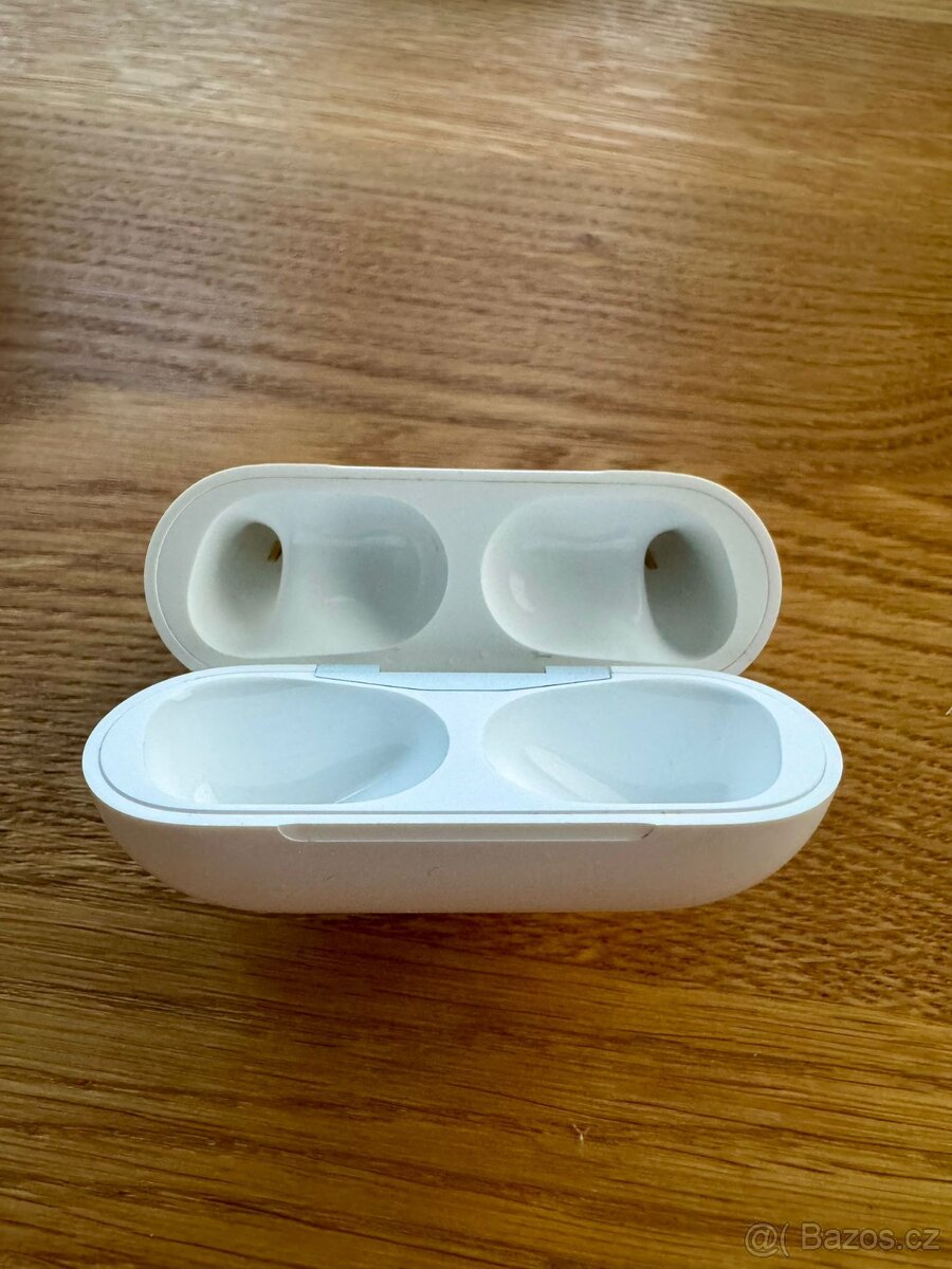 Apple AirPods Pro (1. gen) s MagSafe pouzdrem - 8