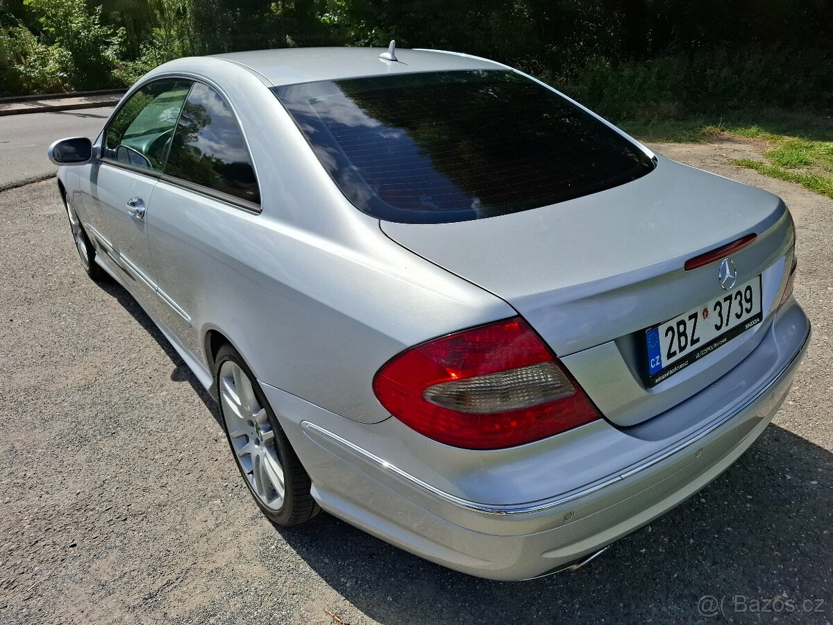 Mercedes Benz CLK 220CDI Facelift r.v.2008 - 8