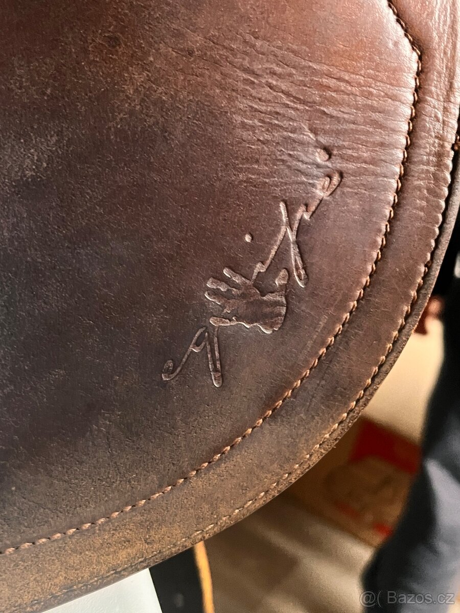 Equipe emporio 17 - 8