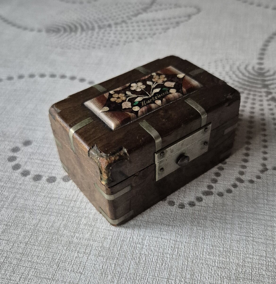 Truhlička, popelník, šálek - 8