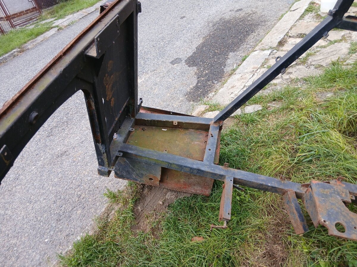 Rám kabiny Zetor (6911) - 8