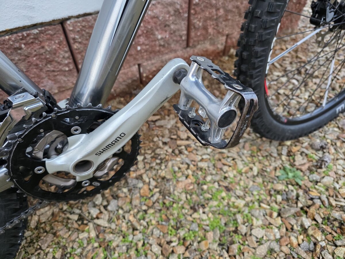 SCOTT ASPECT kolo vel.L ,po servisu,nové pláště,super stav - 8