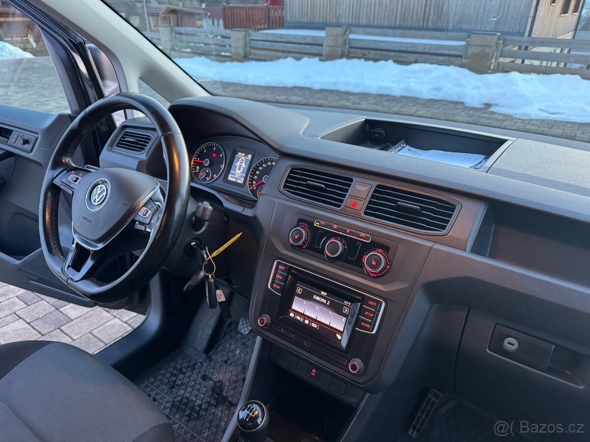Volkswagen Caddy MAXI 2,0 TDi 75kW Webasto 2017 DPH - 8