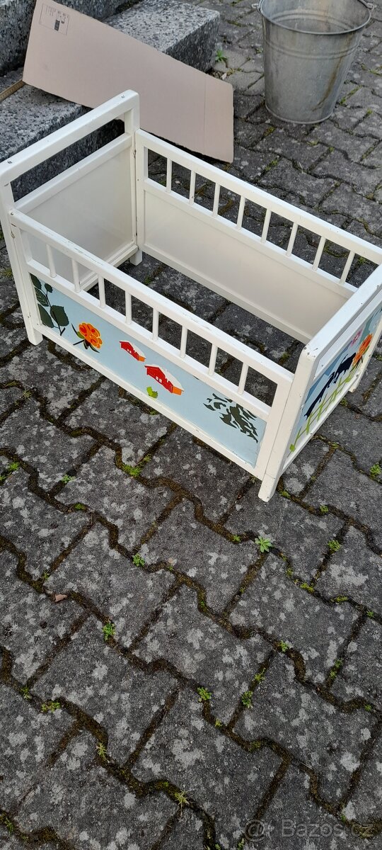 Dřevěná postýlka pro panenky - 8