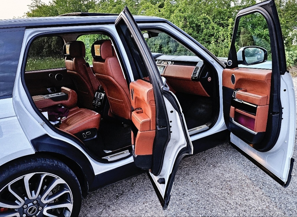 Range Rover 4.4 V8 Autobiography - 8