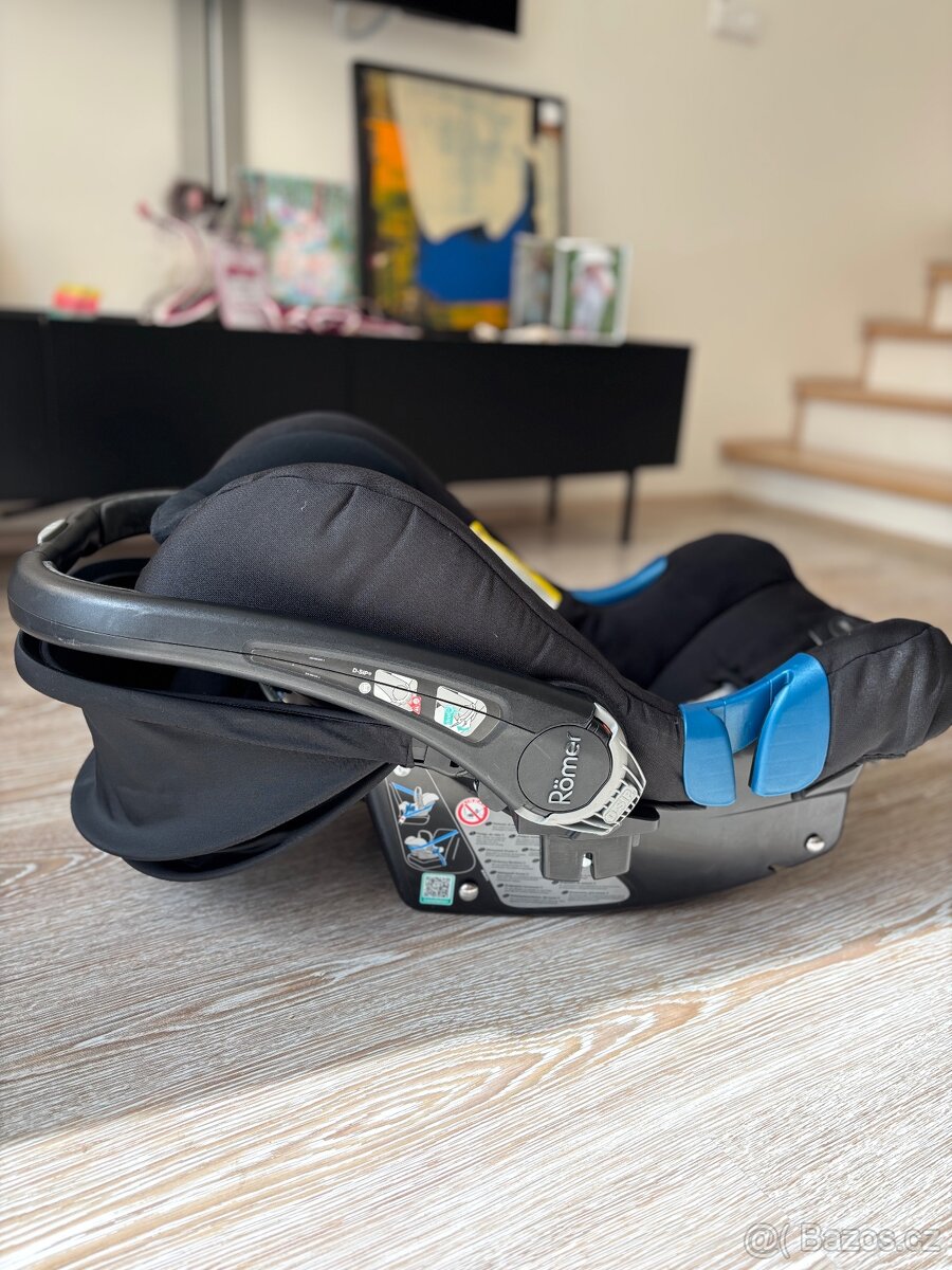 Autosedačka Römer Baby Safe Plus - 8