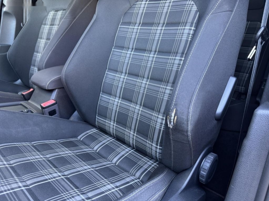 Volkswagen Golf,GTD 135kW - 8