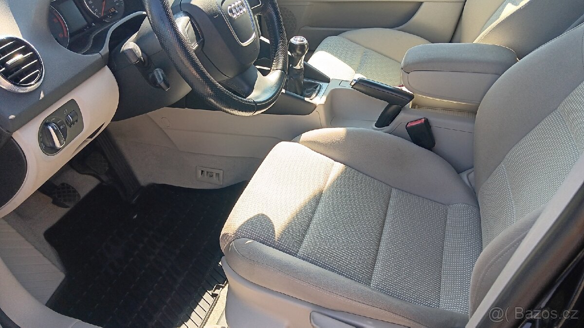 Prodám audi a3 2010 1.6tdi - 8