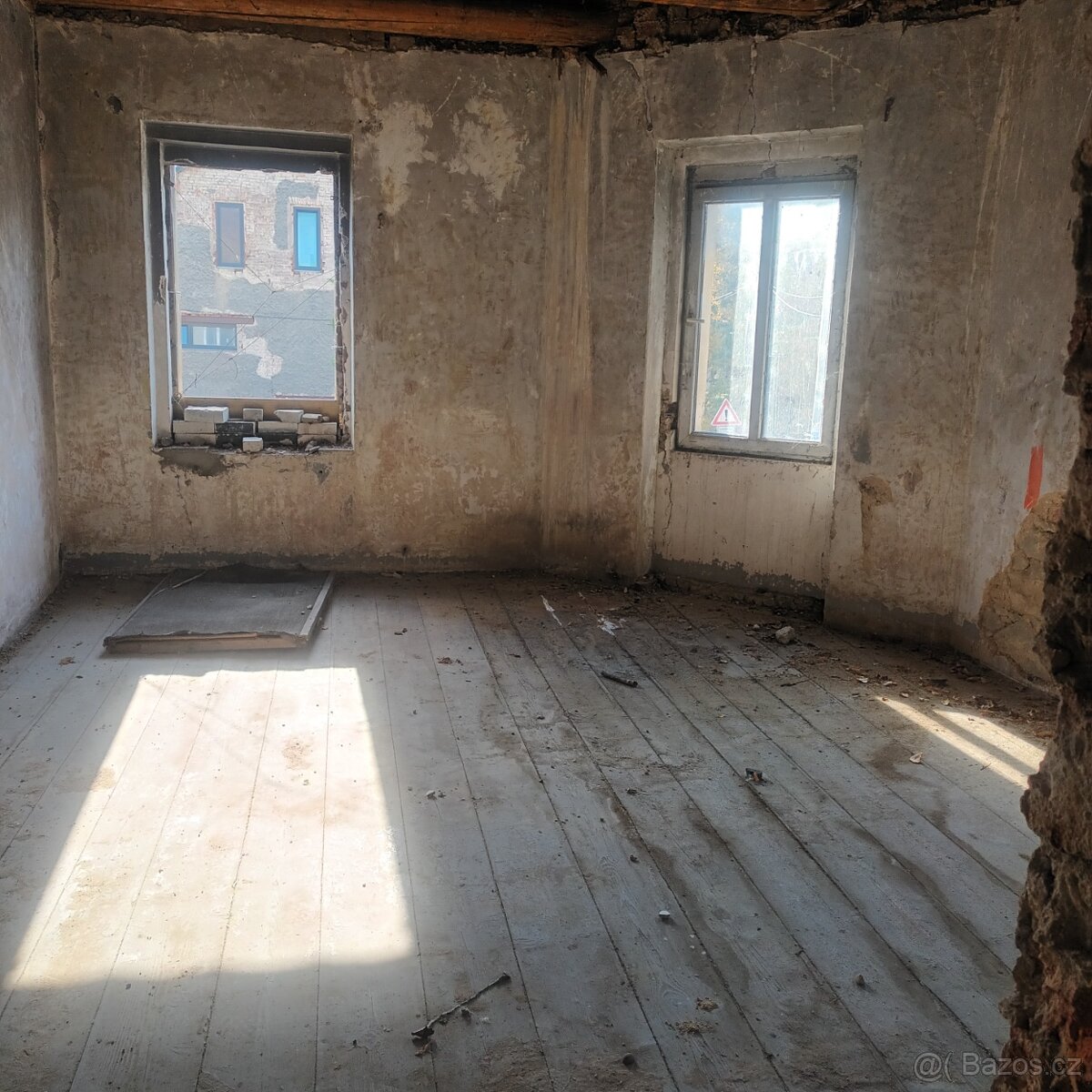 Dům se zahradou k bydlení i podnikání Ústí nad Labem - 8