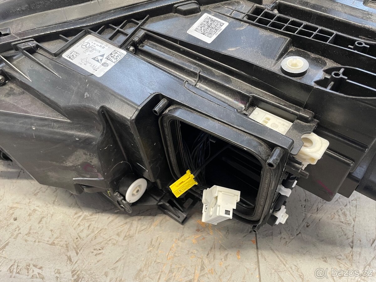 Přední světlomet GLE W167 - 8