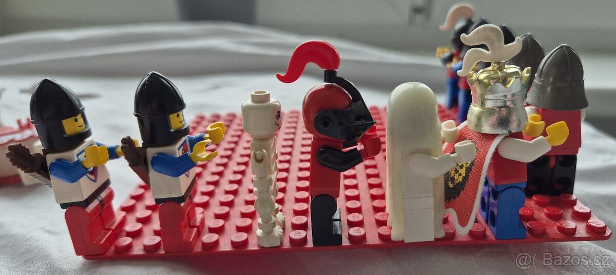 LEGO 6090 Royal Knight's Castle - 8