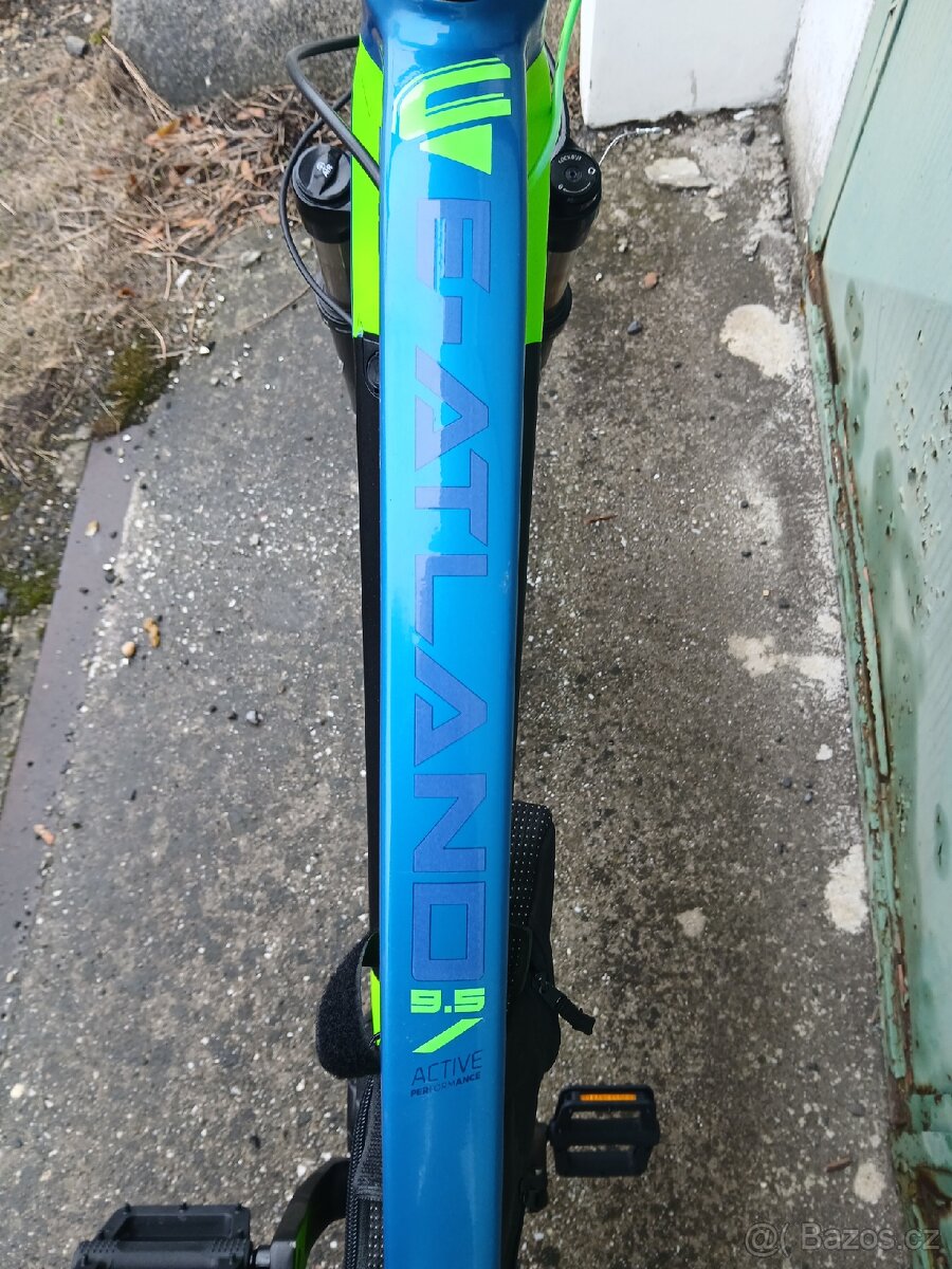 ELEKTROKOLO CRUSSIS E-ATLAND 27,5 rám 20" nová baterie - 8