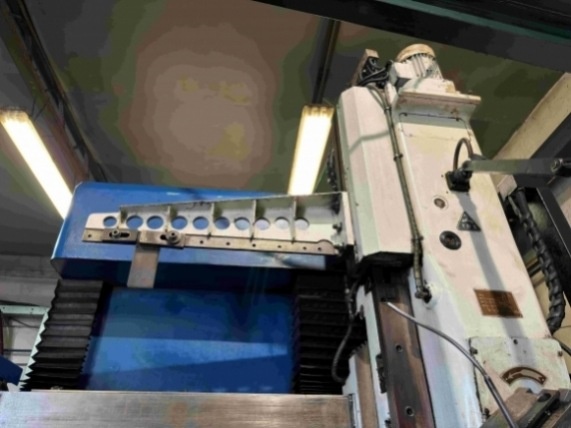 Použitý model SKJ 10, rok výroby 1992 - 8