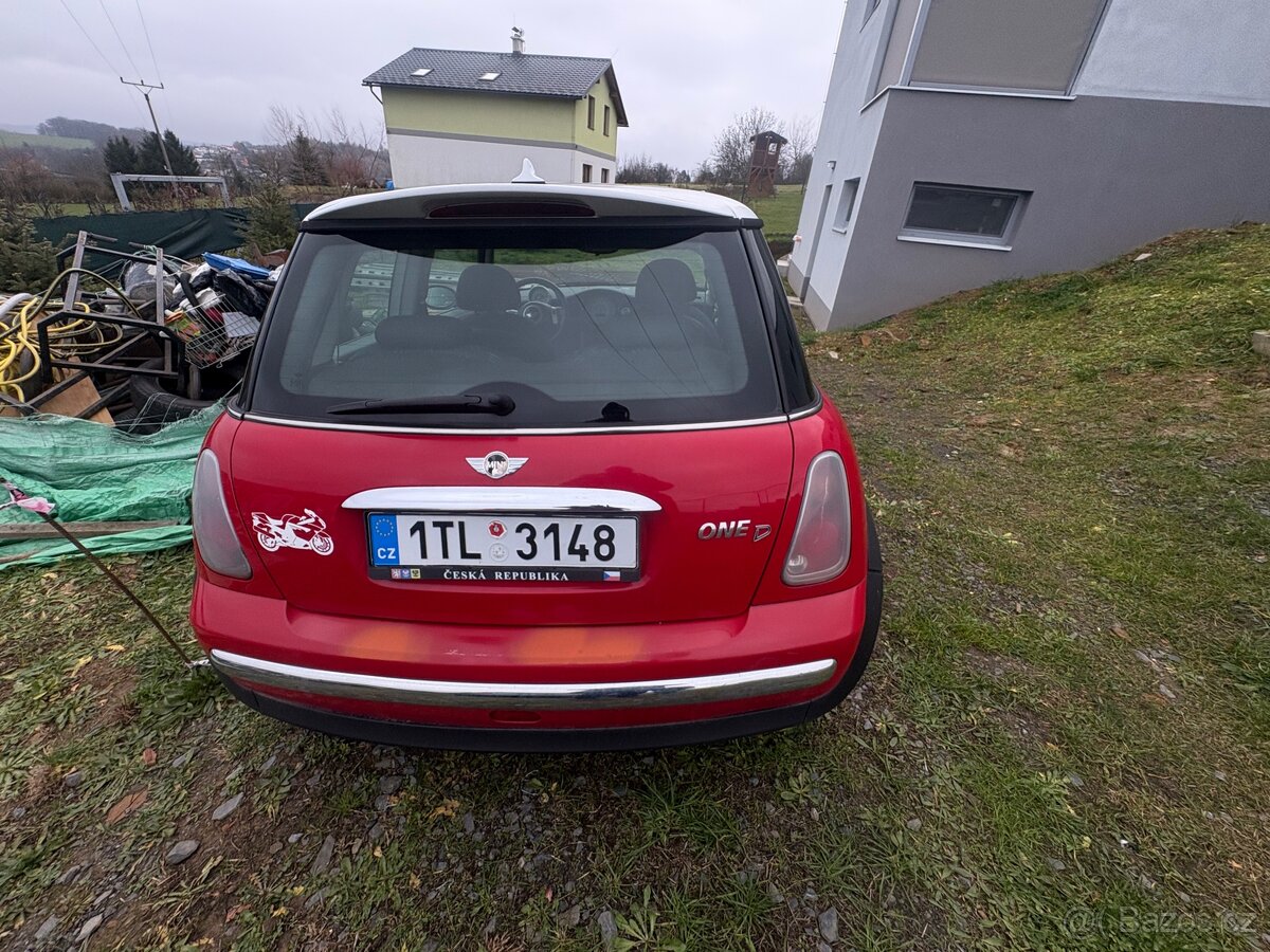 Mini Cooper 1.4d - 8
