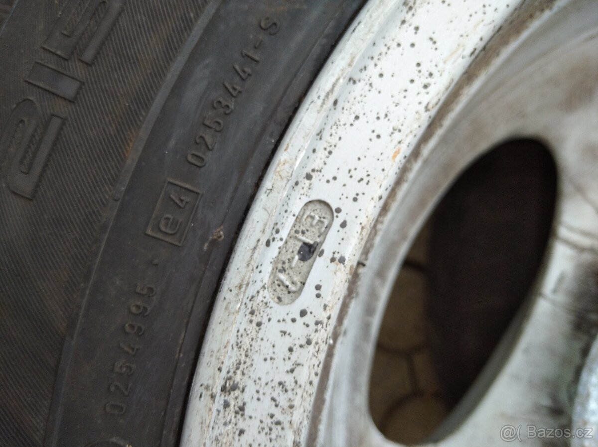 Alu kola OZ 6x139 r16 - 8