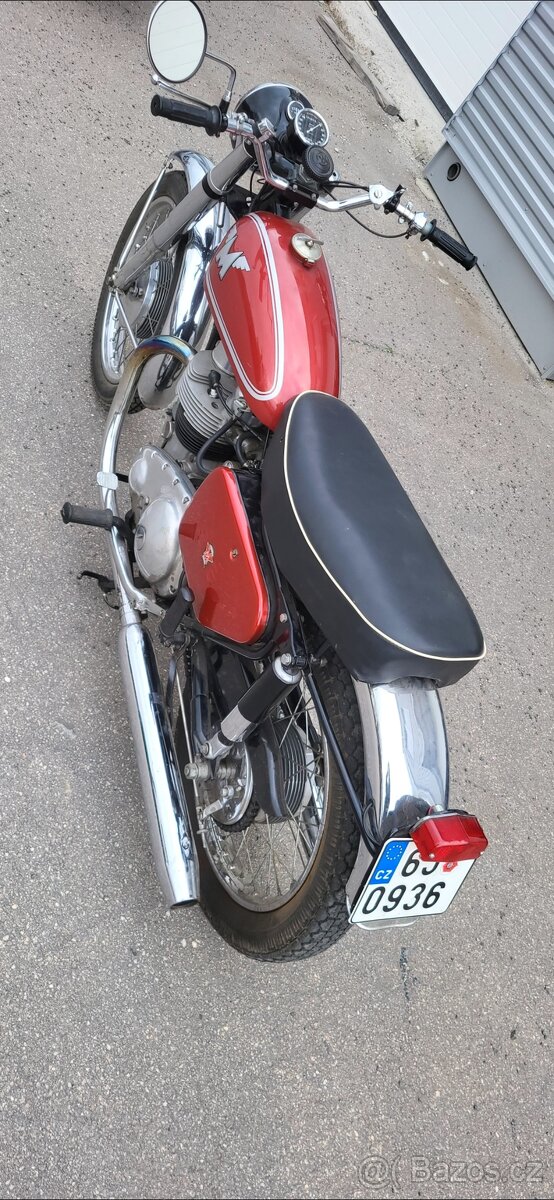 metchless G11 600 - 8