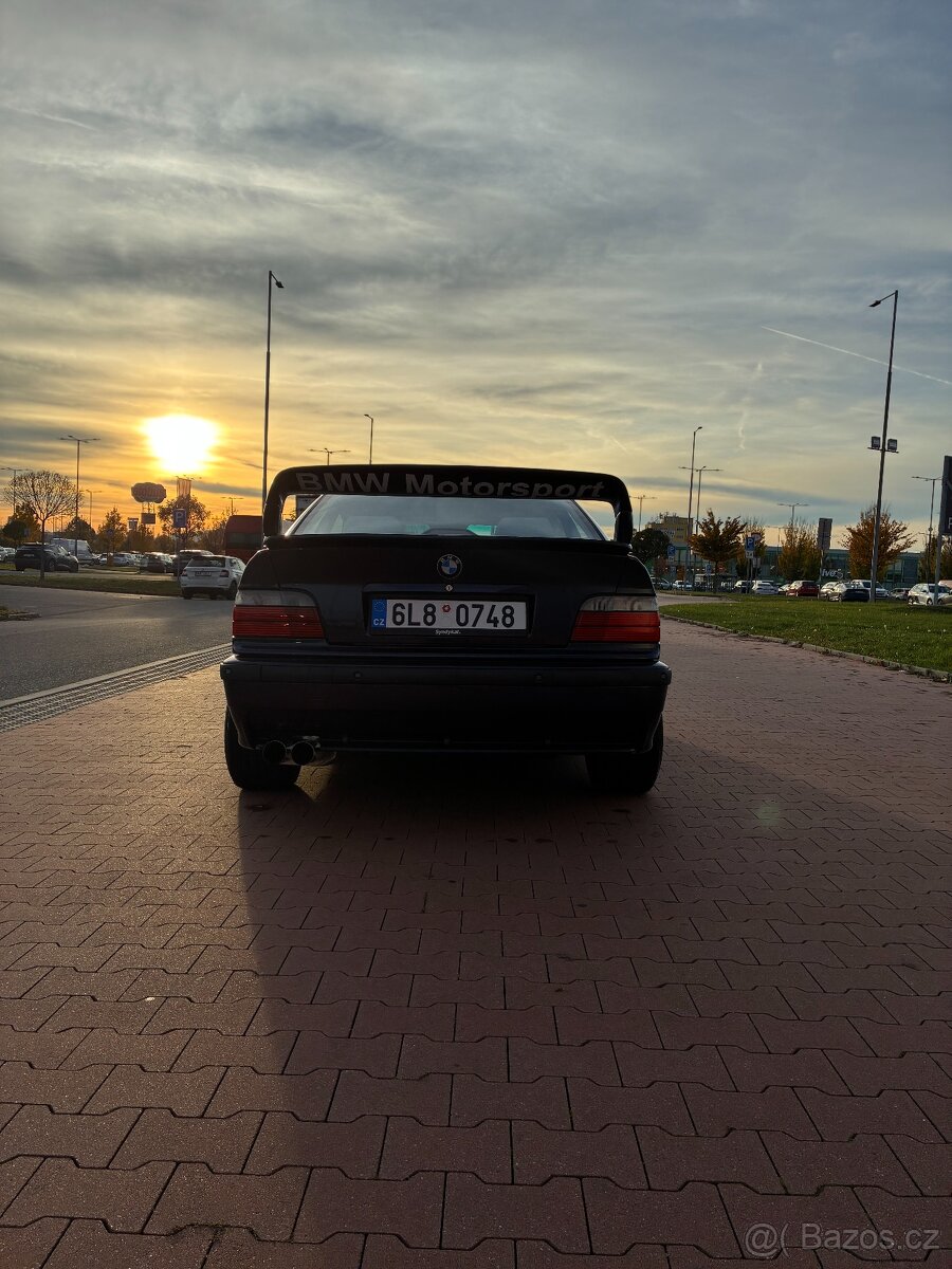 e36 coupe - 8