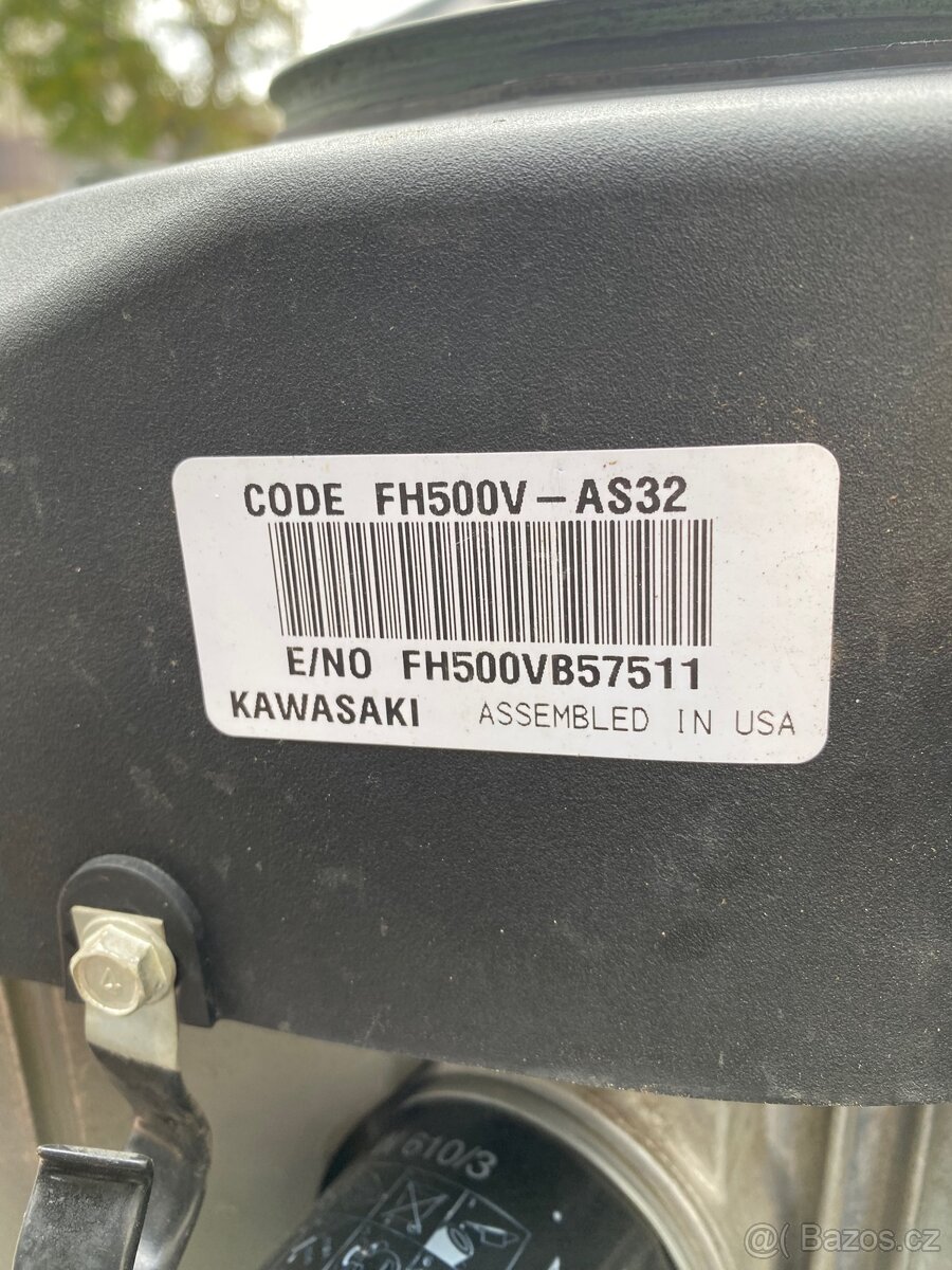 Zahradní traktůrek John Deere LTR 180 - 8