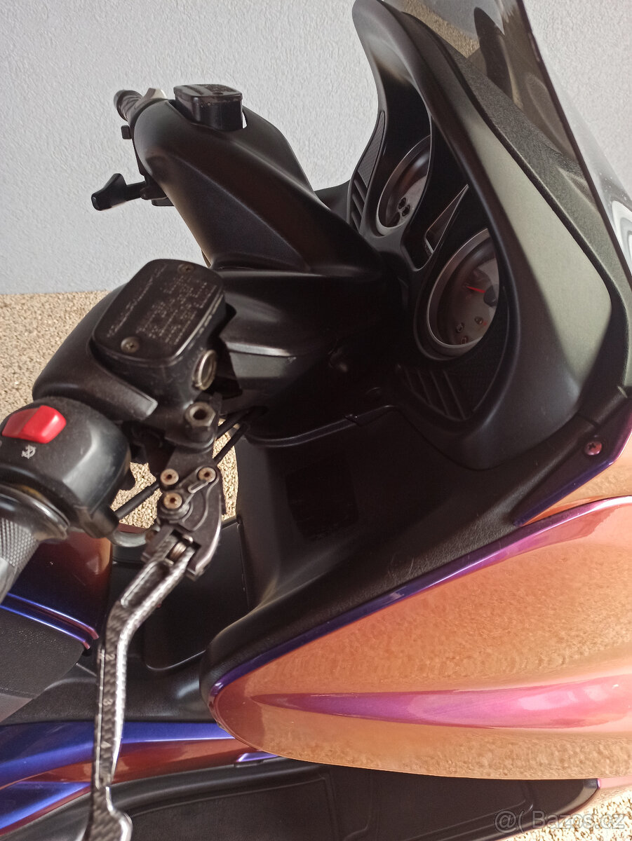 Yamaha Tmax 500 R.V.2005 - 8