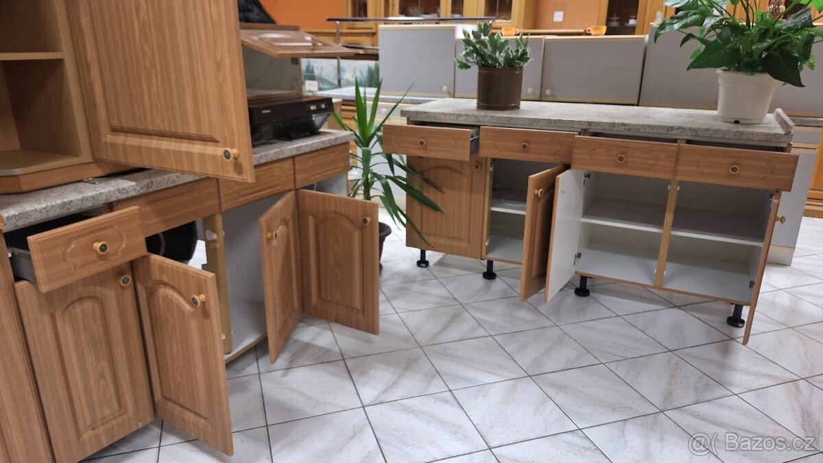 Kuchyňská linka německé výroby - 8
