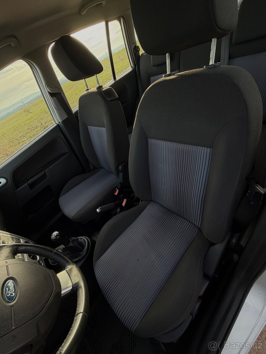 Ford Fusion 1.4i - 8