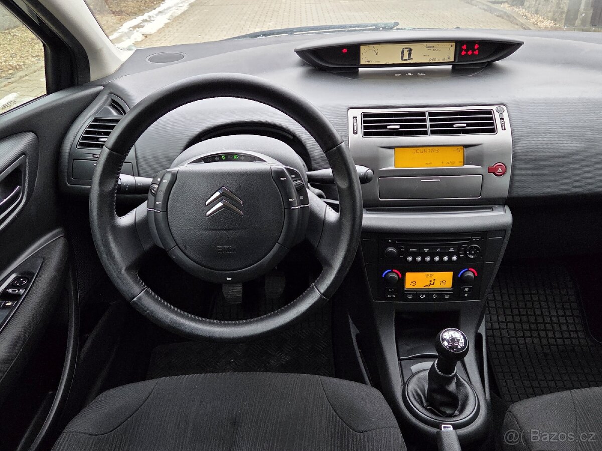 Citroen C4 1.4i 105.000Km - 8