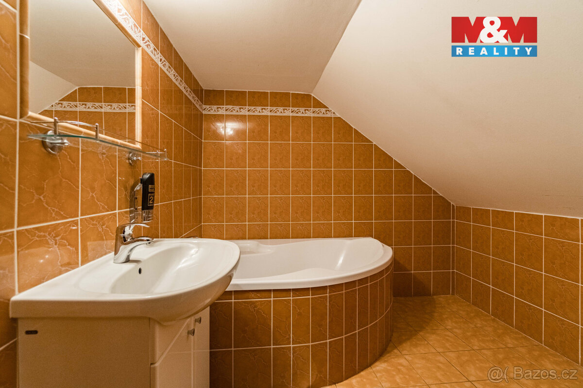 Prodej hotelu, 7610 m2, Černá Voda - 8