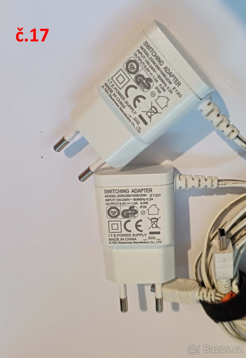 "Šuplíkové" síťové, USB, auto nabíječky a sluchátka vše OK - 8