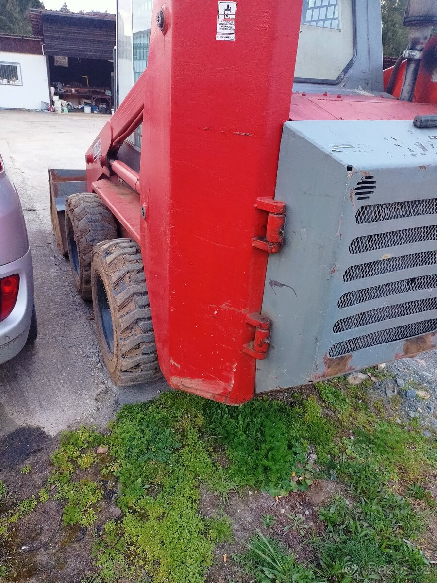 Smykový nakladačThomas 173HL 3.1t - 8