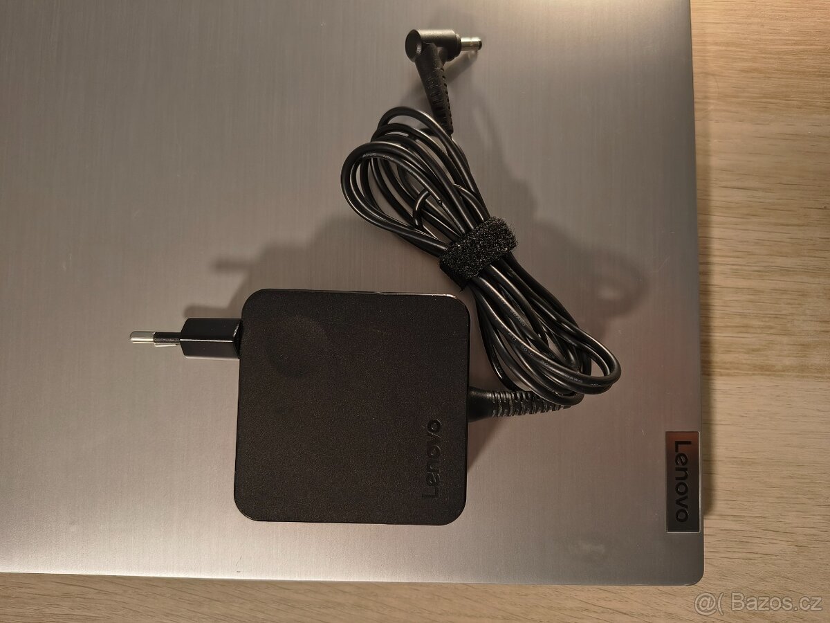 nefunkční - Lenovo IdeaPad 3 - 15IIL05 - 8