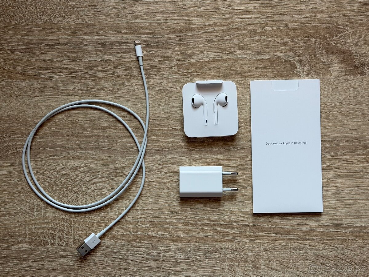 iPhone XS 64 GB zlatý - 8