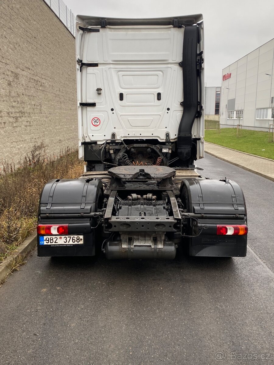 Mercedes Benz Actros 1848 E6 - 8