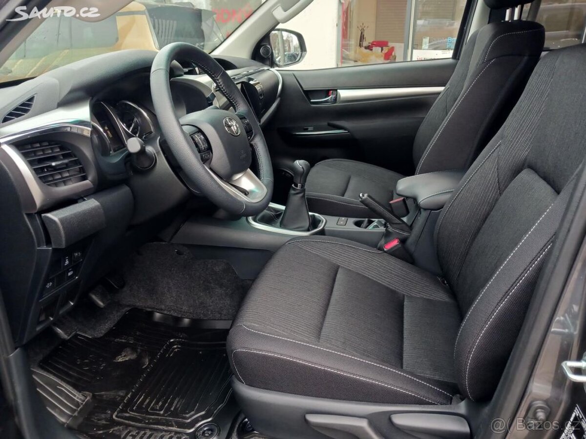 Toyota Hilux , 2.4D. 2024rok. 110Kw. Najeto 45 tis km. - 8